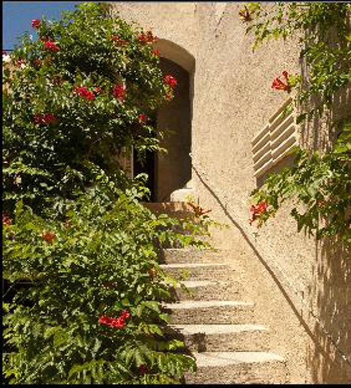 Ancienne Maison Des Gardes Lourmarin Eksteriør bilde